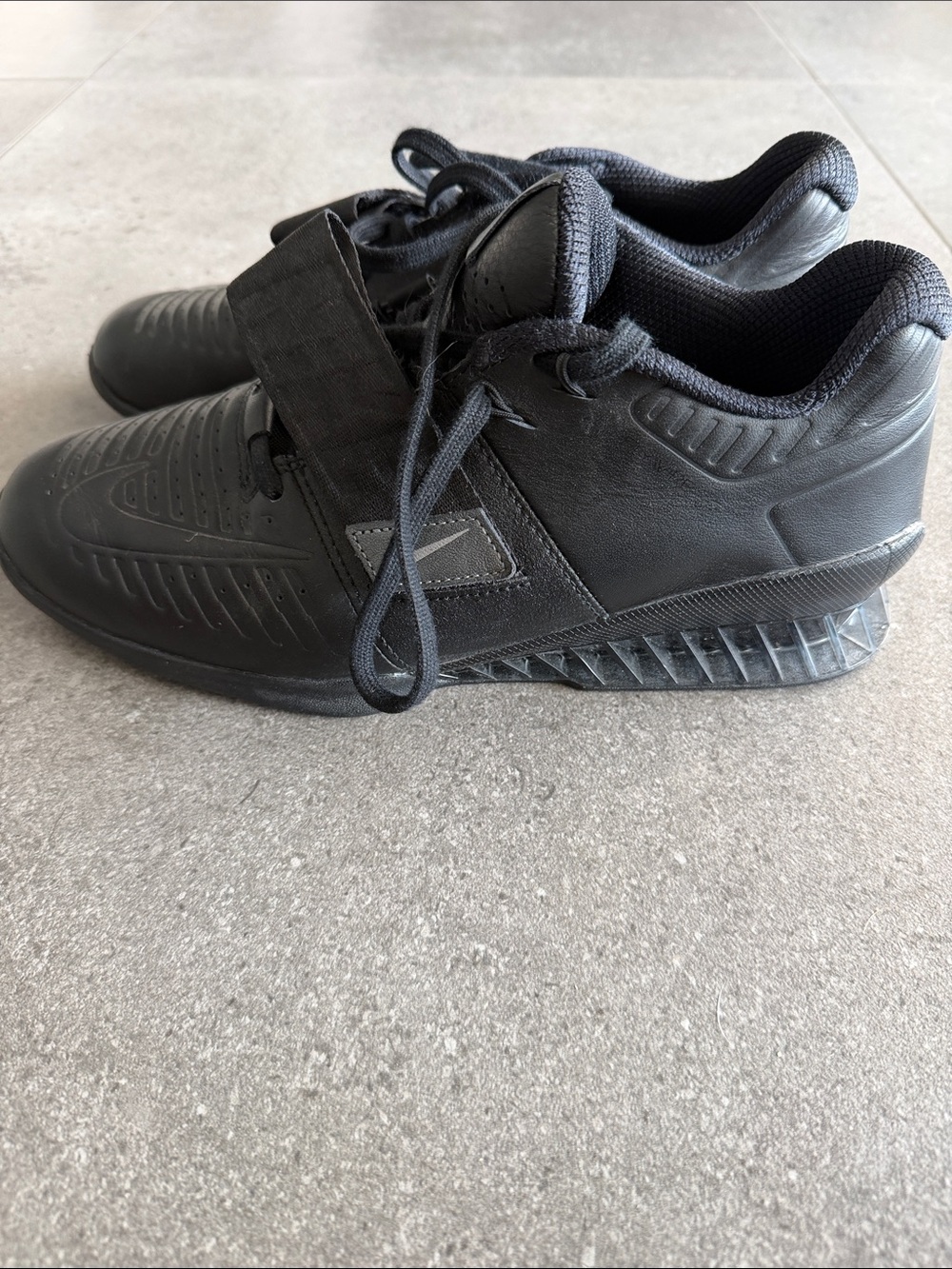 Nike Romaleos 3- weight lifting shoe